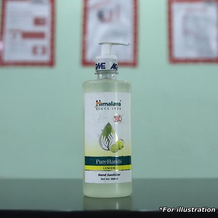 Oyo 30073 Triveni Lodge Siliguri Εξωτερικό φωτογραφία