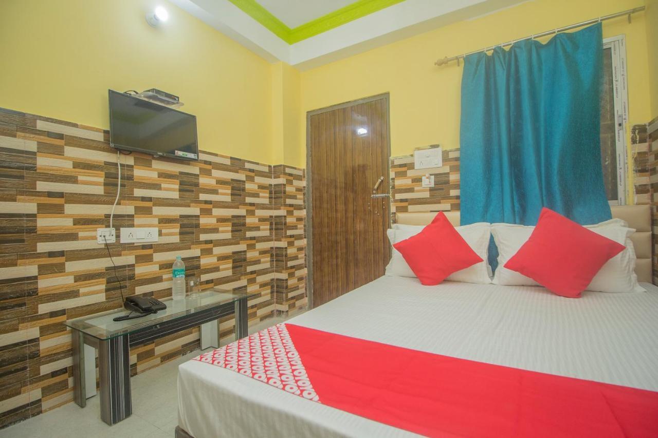 Oyo 30073 Triveni Lodge Siliguri Εξωτερικό φωτογραφία