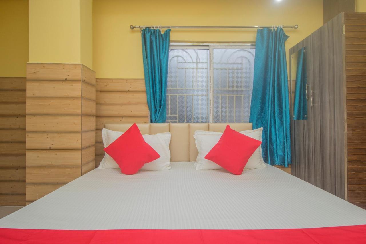 Oyo 30073 Triveni Lodge Siliguri Εξωτερικό φωτογραφία