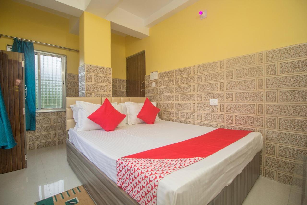 Oyo 30073 Triveni Lodge Siliguri Εξωτερικό φωτογραφία